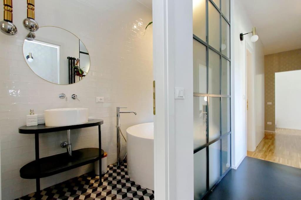 Apartamento Ych Trilocale Finemente Arredato Vicino Metro